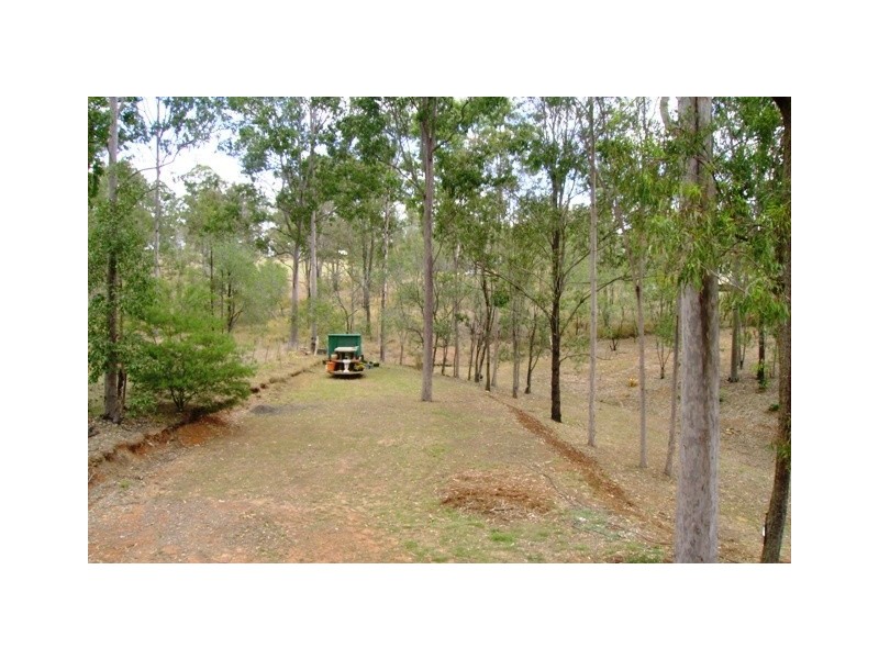 17 Cathryn Ct, Cedar Grove QLD 4285