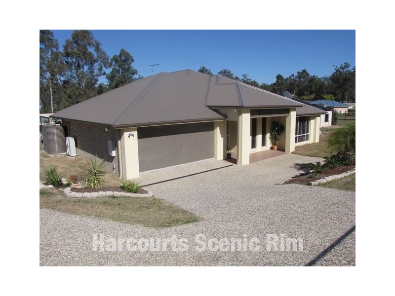 32 Gumview Crescent, Jimboomba QLD 4280