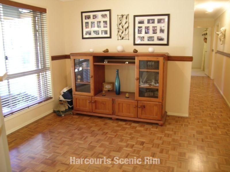 71 Marvelle Close, Greenbank QLD 4124