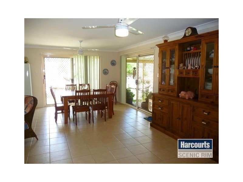 106 John Collins Drive, Mundoolun QLD 4285