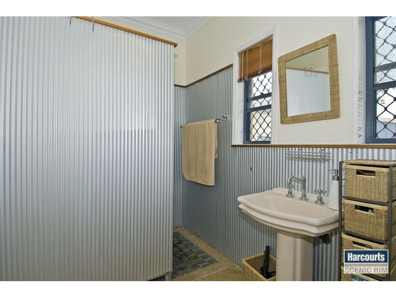 31 John Collins Drive, Mundoolun QLD 4285