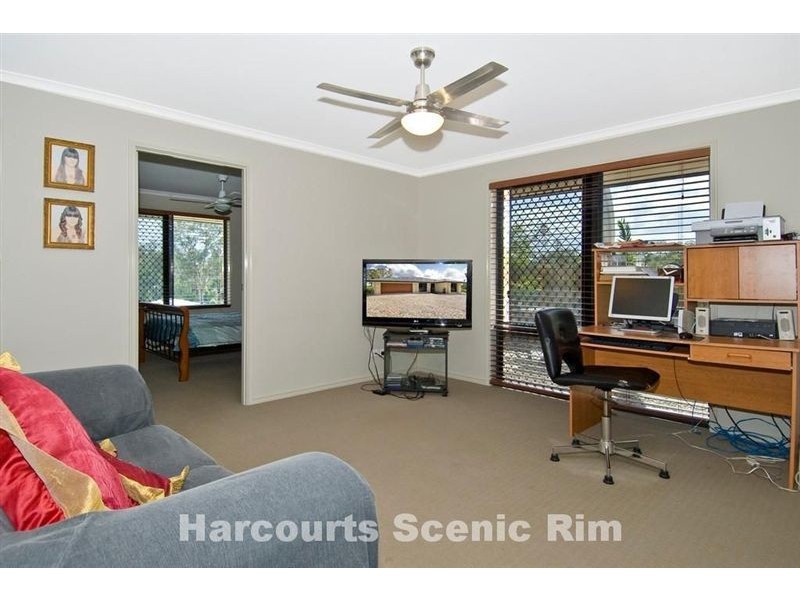 31 Turpentine Dr, Cedar Vale QLD 4285