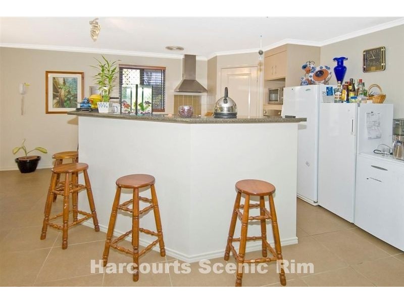 31 Turpentine Dr, Cedar Vale QLD 4285