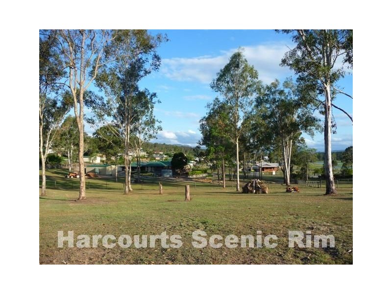 7-9 Portsmouth Court, Mundoolun QLD 4285