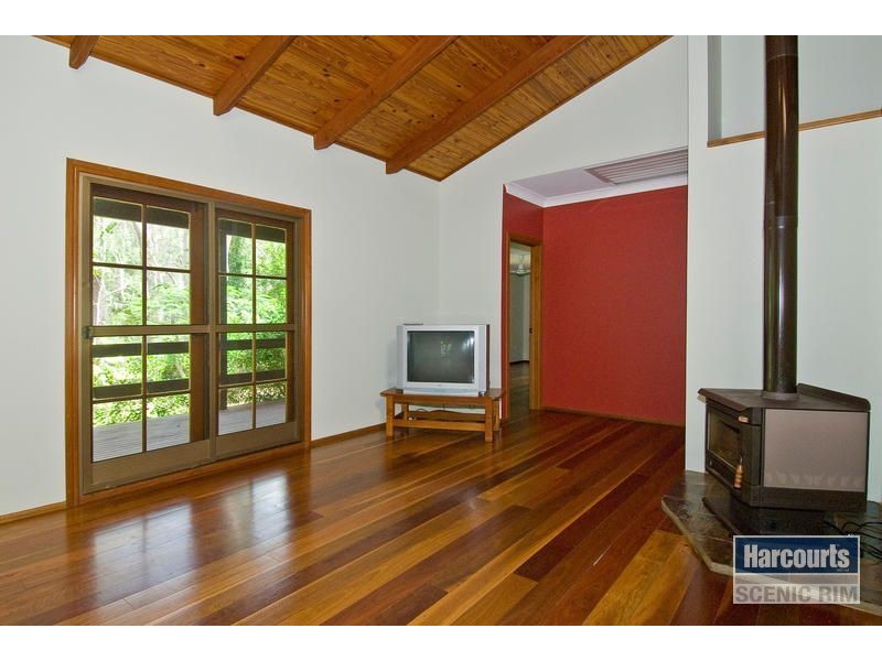 92 Smith Road, Park Ridge South QLD 4125