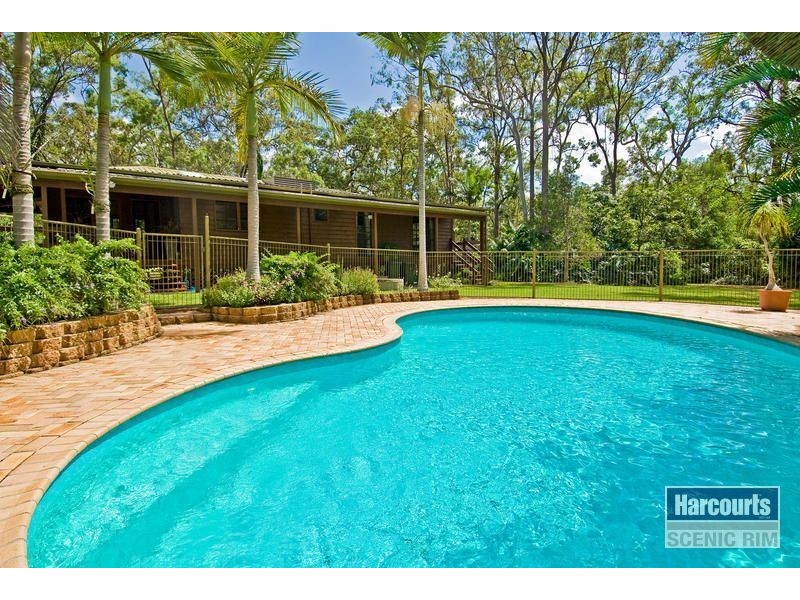 92 Smith Road, Park Ridge South QLD 4125