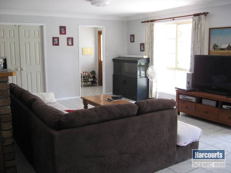 98 – 104 Grampian Road, South Maclean QLD 4280