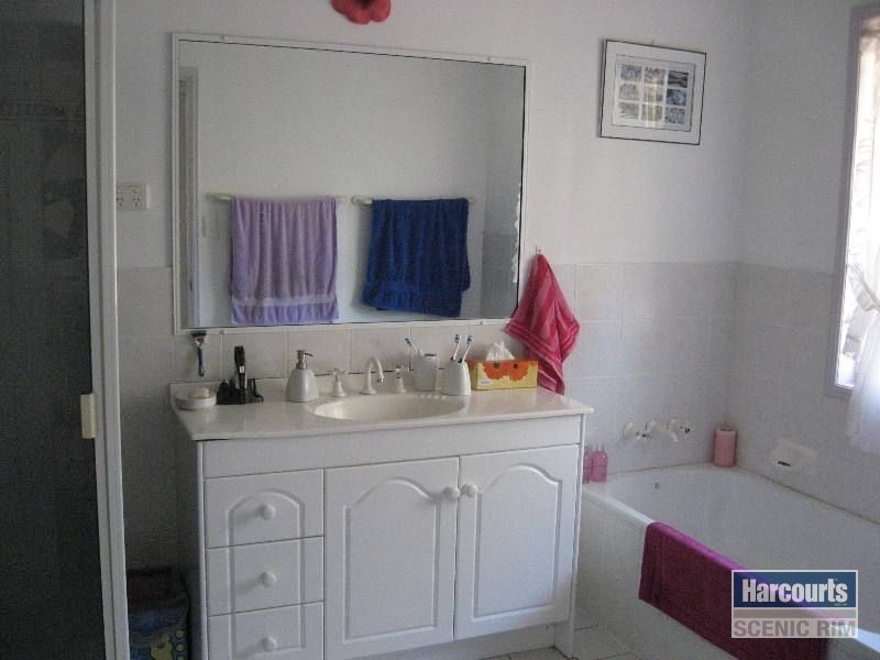 98 – 104 Grampian Road, South Maclean QLD 4280