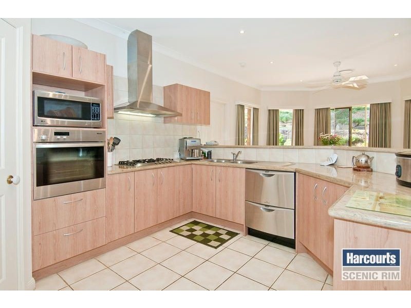 85 Lady Penrhyn Court, Mundoolun QLD 4285