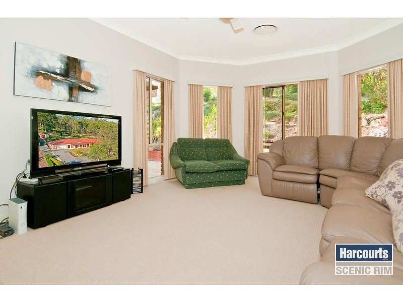 85 Lady Penrhyn Court, Mundoolun QLD 4285