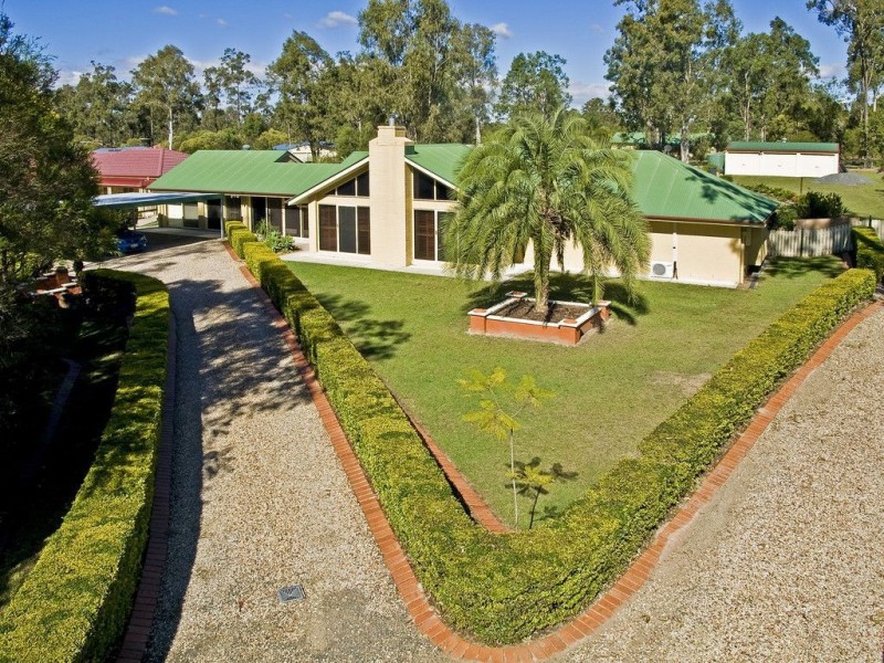 23 Sandalwood Court, Jimboomba QLD 4280