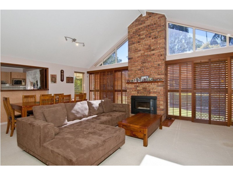 23 Sandalwood Court, Jimboomba QLD 4280