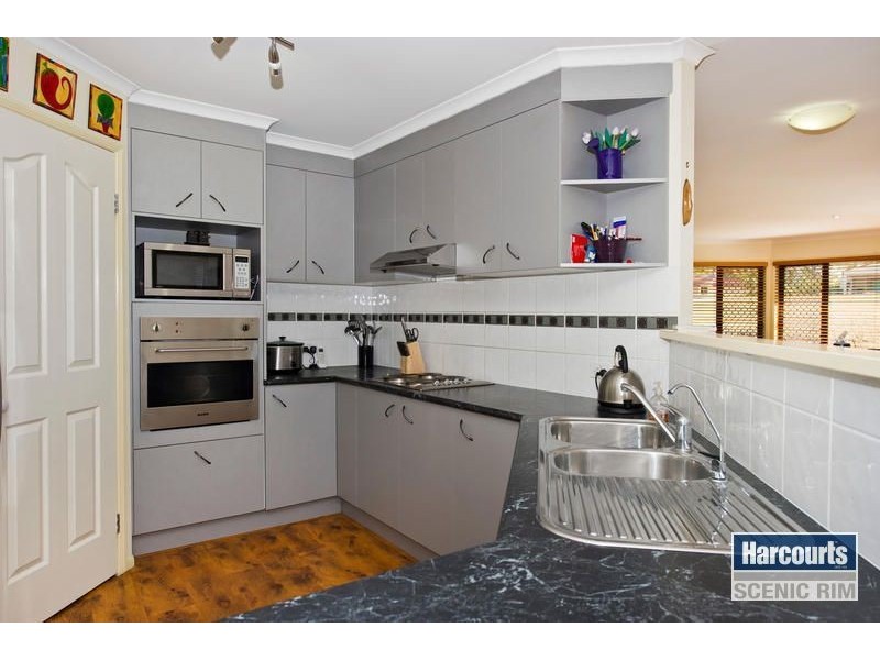 209 Peppertree Dr, Jimboomba QLD 4280