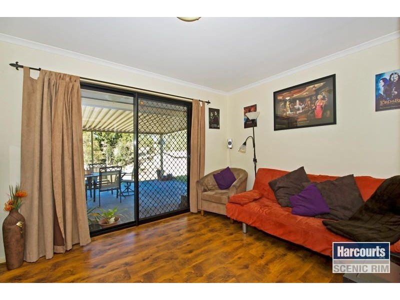 209 Peppertree Dr, Jimboomba QLD 4280