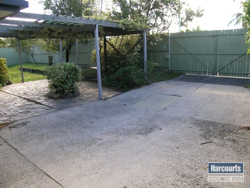 143 Waratah Crescent, Crestmead QLD 4132