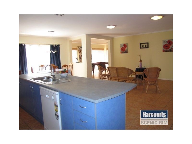 1 Sweet Myrtle Court, Jimboomba QLD 4280