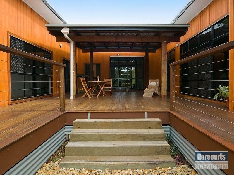 10-12 Bullock Wagon Crescent, Greenbank QLD 4124