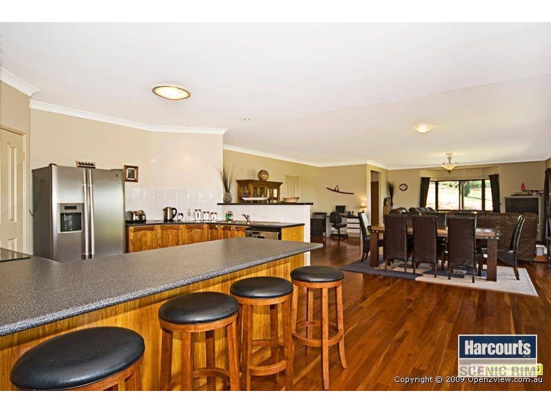 18 Friendship Court, Mundoolun QLD 4285
