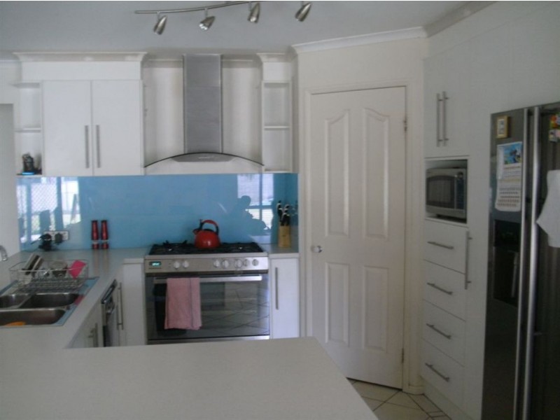 20 Sandstone Road, Greenbank QLD 4124