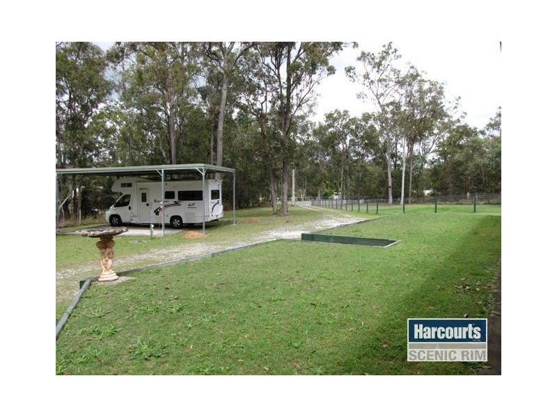 44 Lakefield Court, Chambers Flat QLD 4133