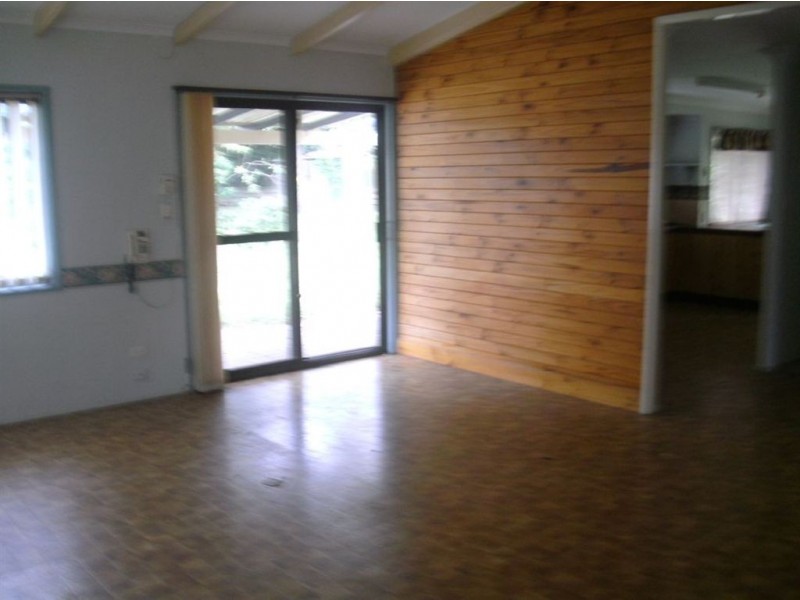 7 Twilight Court, Regents Park QLD 4118