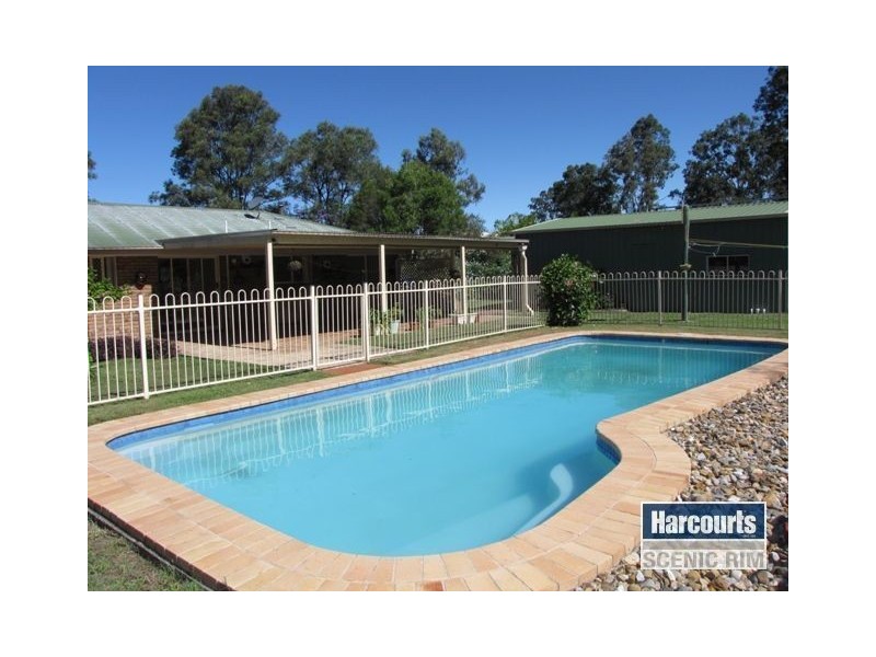 121 Bluff Road, Cedar Vale QLD 4285