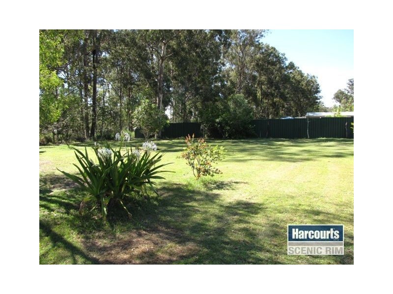 121 Bluff Road, Cedar Vale QLD 4285