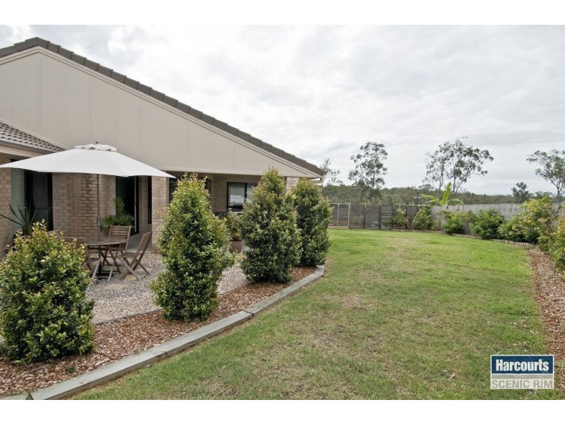 19 Hilltop Crescent, Jimboomba QLD 4280