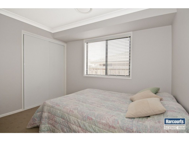 19 Hilltop Crescent, Jimboomba QLD 4280