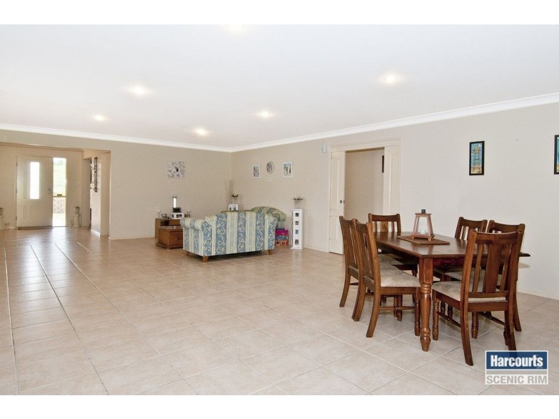71 Lady Penrhyn Court, Mundoolun QLD 4285