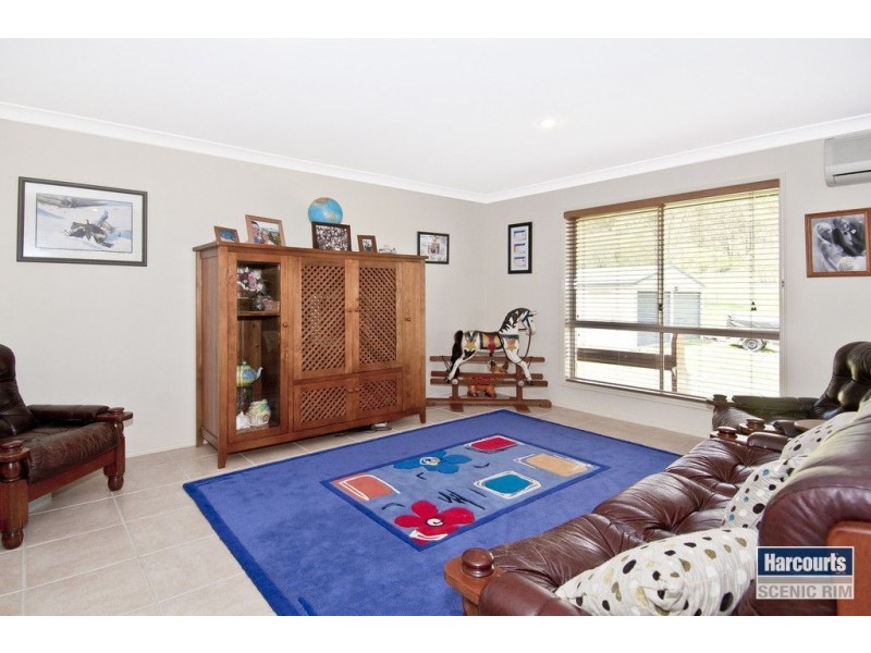 71 Lady Penrhyn Court, Mundoolun QLD 4285