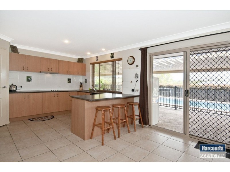 71 Lady Penrhyn Court, Mundoolun QLD 4285
