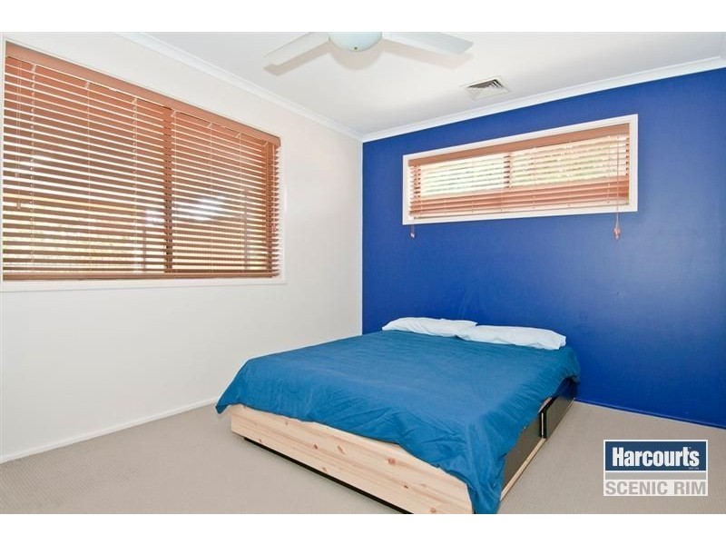 74 Vista Road, South Maclean QLD 4280