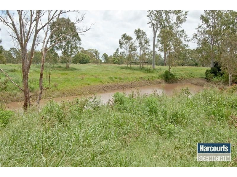 74 Vista Road, South Maclean QLD 4280