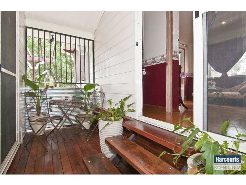 2 Koolena Rd, North Maclean QLD 4280