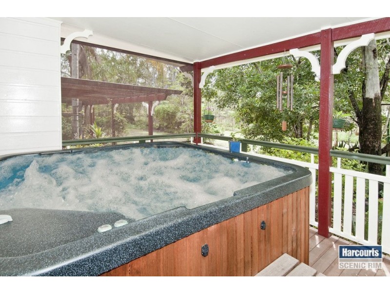 2 Koolena Rd, North Maclean QLD 4280