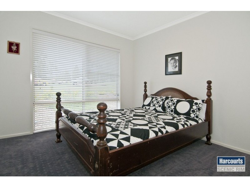 5 White Beech Court, Cedar Vale QLD 4285