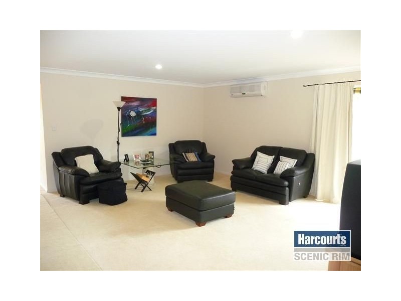 113 John Collins Dr, Mundoolun QLD 4285