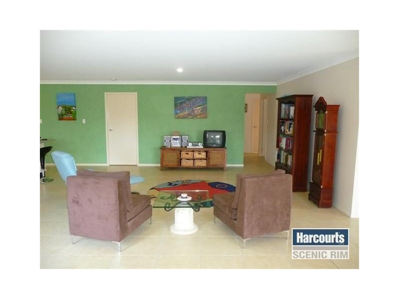 113 John Collins Dr, Mundoolun QLD 4285