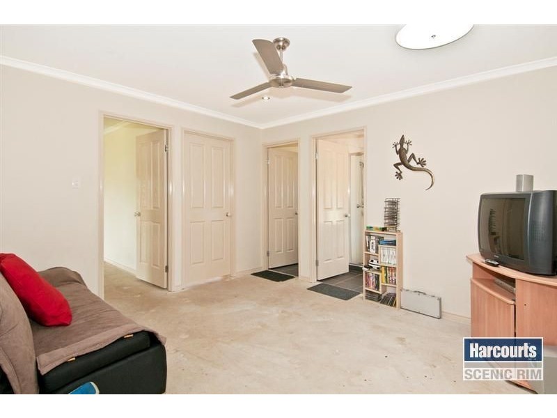 68 Lady Penrhyn Court, Mundoolun QLD 4285