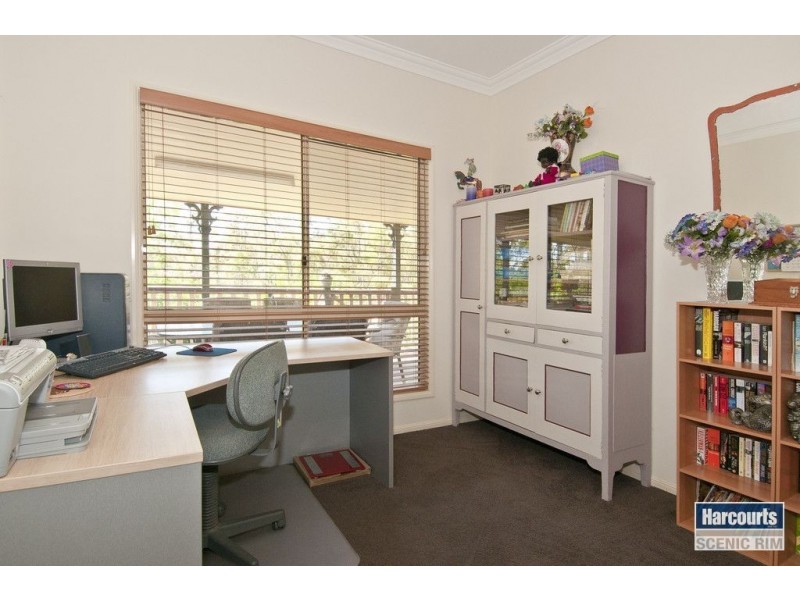 63 Monmouth Court, Jimboomba QLD 4280