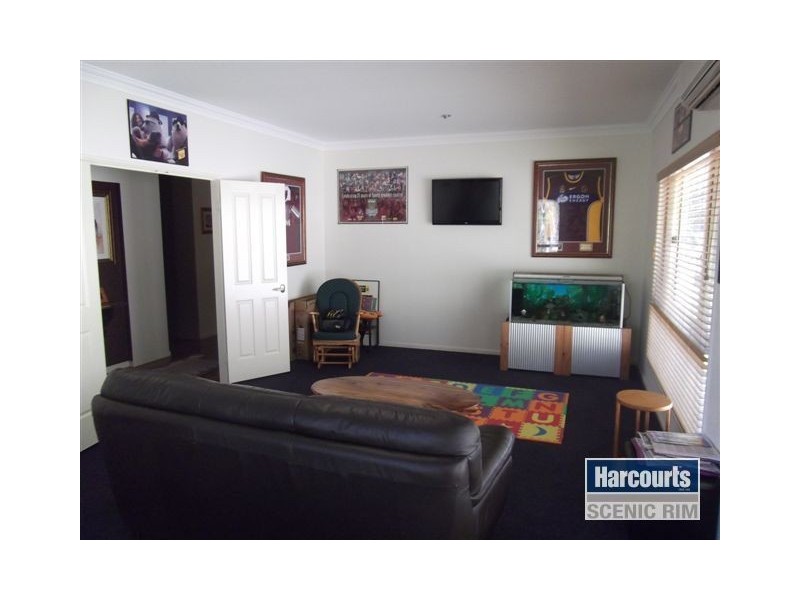 63 Monmouth Court, Jimboomba QLD 4280