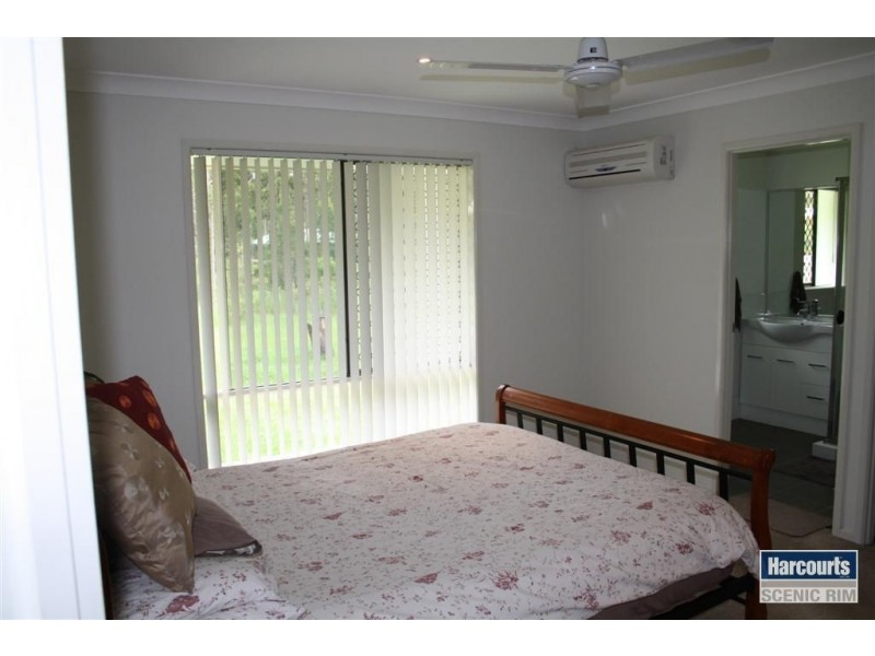 55 Blackbutt Rd, Cedar Vale QLD 4285