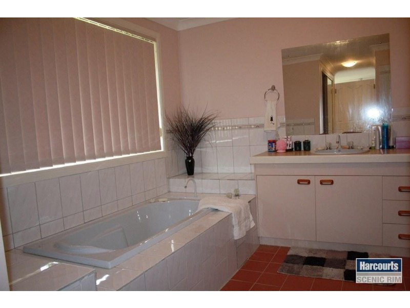 357 Mona Drive, Jimboomba QLD 4280