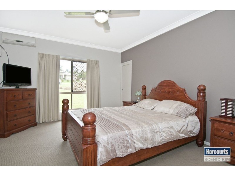 17-19 Cranbourne Drive, Jimboomba QLD 4280