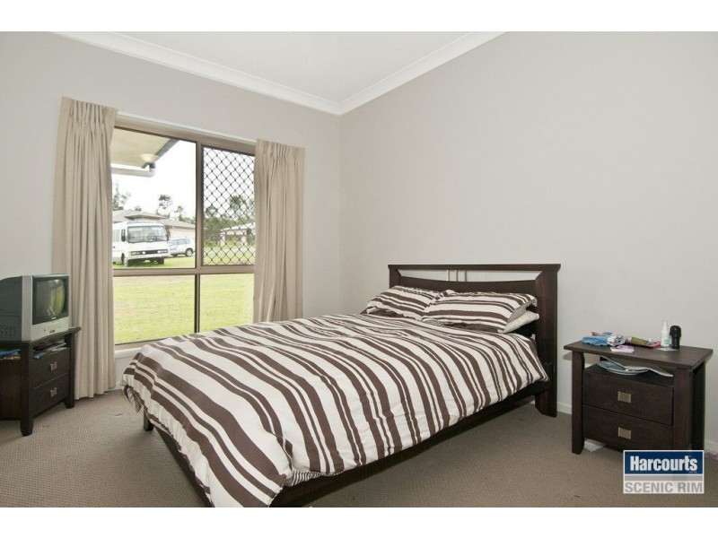 17-19 Cranbourne Drive, Jimboomba QLD 4280