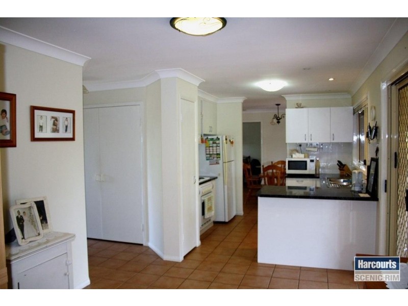 172 Orion Rd, Cedar Vale QLD 4285