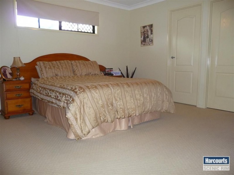 54 Cascara Drive, Cedar Vale QLD 4285