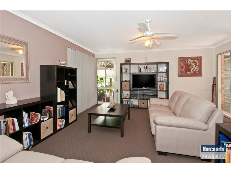 11 Apollo Court, Cedar Vale QLD 4285