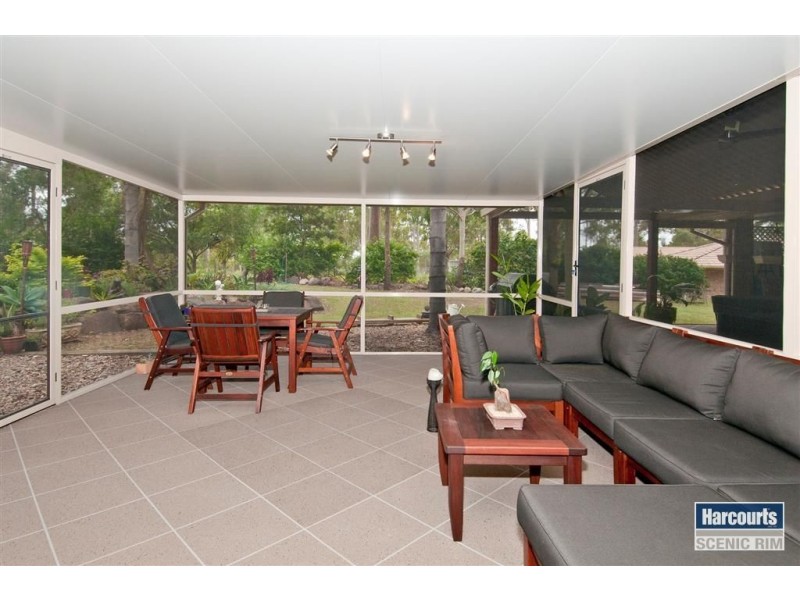 11 Apollo Court, Cedar Vale QLD 4285
